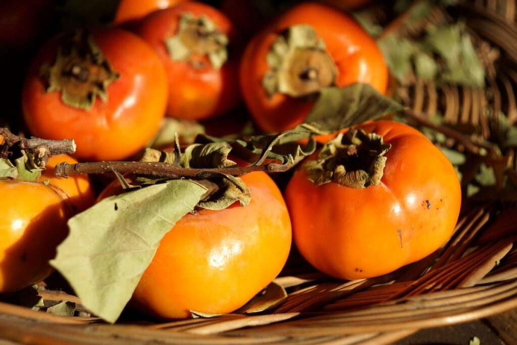 Benefícios do caqui para a saúde